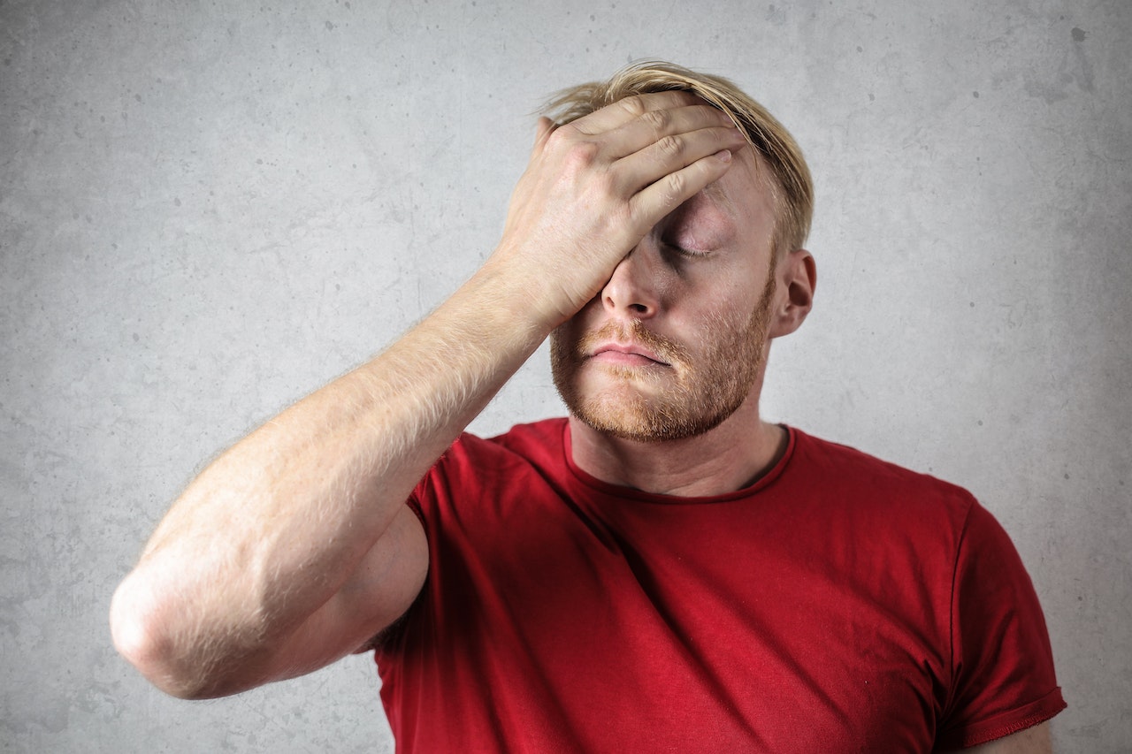 Fainting Treatment: What Should You Do?